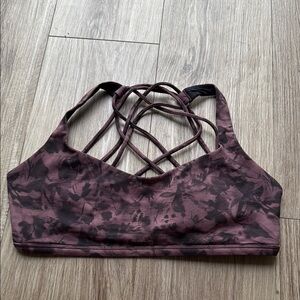 Lululemon Sports Bra, Size 10